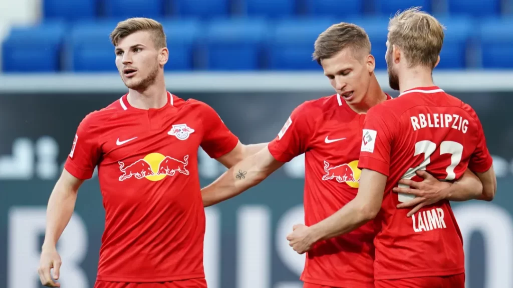 Romano updates Manchester United rumors after involvement with RB Leipzig striker